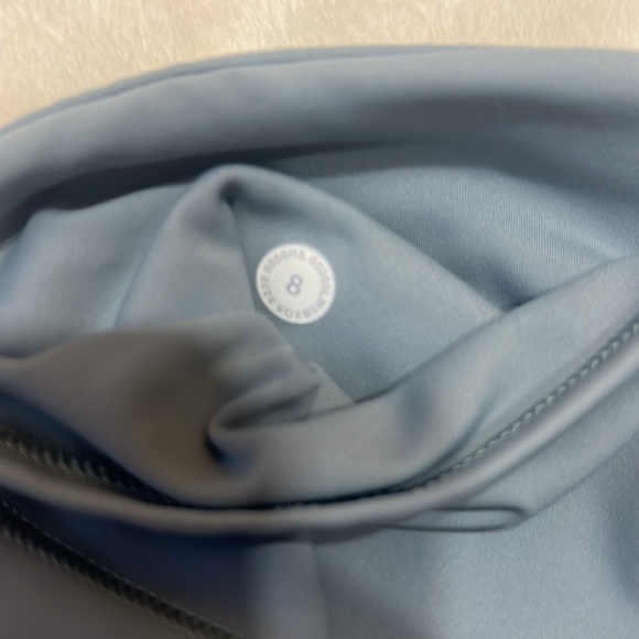 Light Blue Size 8 Lululemon Leggings - Picture 3 of 3